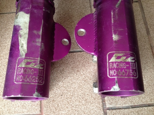 โช๊คปรับเกลียว D2 RACING จากสำนักแต่งญี่ปุ่น ใส่อัลติส ของเก่าญี่ปุ่นสภาพดี