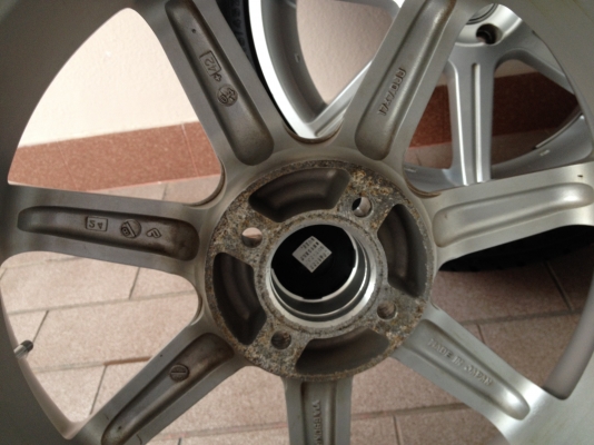 RAYS VERSUEเเท้ญี่ปุ่นขอบ17นิ้ว 4รู100กว้าง7นิ้วอ๊อฟ42พร้อมยางสวยๆ RAYS VERSUEเเท้ญี่ปุ่นขอบ17นิ้ว 4รู100กว้าง7นิ้วอ๊อฟ42พร้อมยางสวยๆ