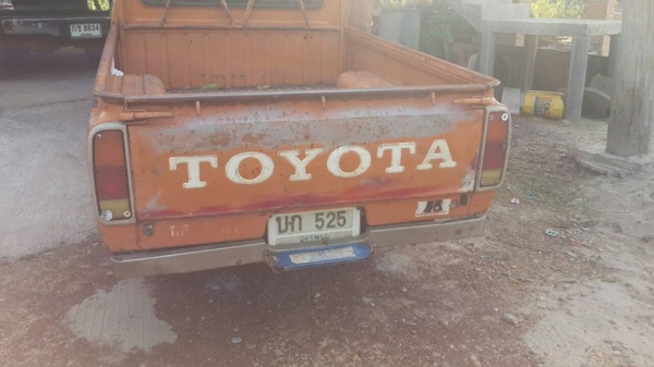 TOYOTA RN20- 4ขอ เครื่องเดิม สภาพสวยๆ ทะเบียนไม่ขาด