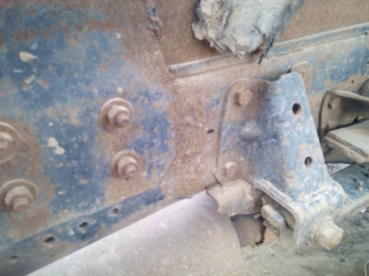 ขายถูกๆจอดนานรถดั้มประกอป110แรงสภาพโทรมต้องทำอีกเยอะครับรถจอดนานเอกสาร มฺ.79 ขายถูกๆจอดนานรถดั้มประกอป110แรงสภาพโทรมต้องทำอีกเยอะครับรถจอดนานเอกสาร มฺ.79