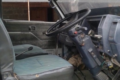 ISUZU NPR 125 HP 4BG1 หกล้อดั๊มพ์ กระบะดั๊มพ์เหล็ก 4 ตันความยาว 3.60 เมตรสภาพสวยพร้อมบรรทุกหนักได้เลย เครื่องยนต์แรงดีไม่มีเยิ้ม ภายในเก๋งคอนโซลครบพร้อม พวงมาลัยเพาเวอร์ ช่วงล่างใหญ่คัชซีไม่มีบวม คานหน้ากับเฟืองท้ายติด F ครบพร้อม ยาง 8.25 ขอบ 16 สภาพดี 65 ISUZU NPR 125 HP 4BG1 หกล้อดั๊มพ์ กระบะดั๊มพ์เหล็ก 4 ตันความยาว 3.60 เมตรสภาพสวยพร้อมบรรทุกหนักได้เลย เครื่องยนต์แรงดีไม่มีเยิ้ม ภายในเก๋งคอนโซลครบพร้อม พวงมาลัยเพาเวอร์ ช่วงล่างใหญ่คัชซีไม่มีบวม คานหน้ากับเฟืองท้ายติด F ครบพร้อม ยาง 8.25 ขอบ 16 สภาพดี 65