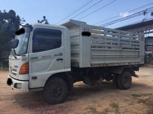 ขายรถ6ล้อดั้มพ์HINO FC9JELA เครื่อง 175แรงม้า ซีรี 500 ปี55 สนใจโทร 081-970-1072