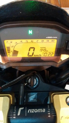 ขาย HONDA MSX 125 สีขาวมุข เนียนๆของแต่งเพียบวิ่งสองพันโล แท้ๆ