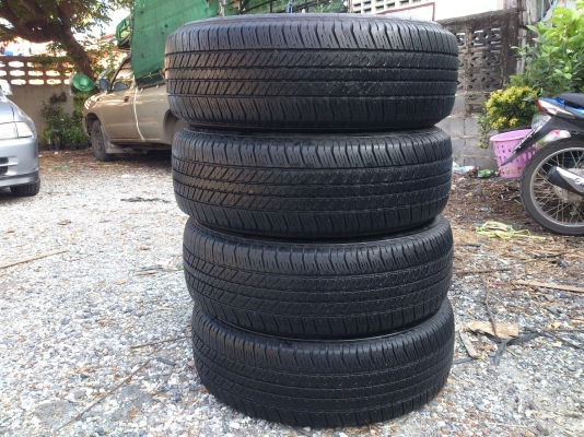 ขายยาง 265/65R17 Bridgestone  ยางสัปดาห์ที่09ปี13 ดอกยางเต็มนิ่มลึกสดเท่ากันไม่แตกลายไม่ร้าวไม่กินข้าง จำนวน 1  ชุด