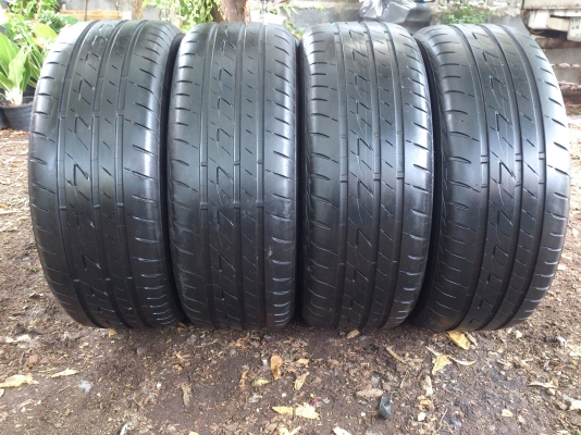 ขายยาง 205/55R16 Bridgestone Ecopia EP200 ยางสัปดาห์ที่05ปี14 ดอกยางเต็มนิ่มลึกสดเท่ากันไม่แตกลายไม่ร้าวไม่กินข้าง (สถาพ90\%) สวยๆ จำนวน 1 ชุด ขายยาง 205/55R16 Bridgestone Ecopia EP200 ยางสัปดาห์ที่05ปี14 ดอกยางเต็มนิ่มลึกสดเท่ากันไม่แตกลายไม่ร้าวไม่กินข้าง (สถาพ90\%) สวยๆ จำนวน 1 ชุด