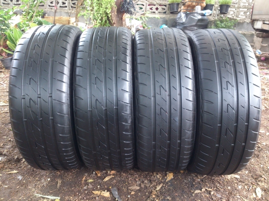 ขายยาง 215/55R17 Bridgestone Ecopia EP200 ยางสัปดาห์ที่02ปี14 ดอกยางเต็มนิ่มลึกสดเท่ากันไม่แตกลายไม่ร้าวไม่กินข้าง (สถาพ90\%) สวยๆ จำนวน 1 ชุด ขายยาง 215/55R17 Bridgestone Ecopia EP200 ยางสัปดาห์ที่02ปี14 ดอกยางเต็มนิ่มลึกสดเท่ากันไม่แตกลายไม่ร้าวไม่กินข้าง (สถาพ90\%) สวยๆ จำนวน 1 ชุด