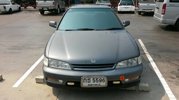 ขายรถบ้าน Honda Accord VTEC ไฟท้ายก้อนเดียว ติดแกสLPG เบาหนังสวย