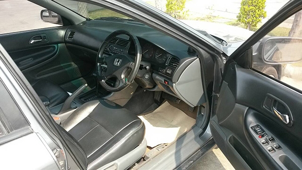 ขายรถบ้าน Honda Accord VTEC ไฟท้ายก้อนเดียว ติดแกสLPG เบาหนังสวย