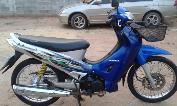 ขายเวฟ 125ปี48(สต๊าดมือ)กุนแจใหญ่