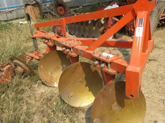 ปัญญาแทรคเตอร์เตอร์..จัดมาให้ครับ ด่วน!!!ผานบุก ตราช้าง DP 243H (ใช้กับรุ่น 50-70แรง) (อ.คลองขลุง จ.กำแพงเพชร)