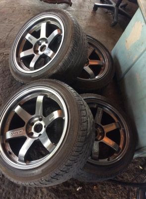 ล้อ TE37 ขอบ18 5/114 กว้าง 9.5-10.5 พร้อมยาง ถูกๆ สวยๆ ล้อ TE37 ขอบ18 5/114 กว้าง 9.5-10.5 พร้อมยาง ถูกๆ สวยๆ