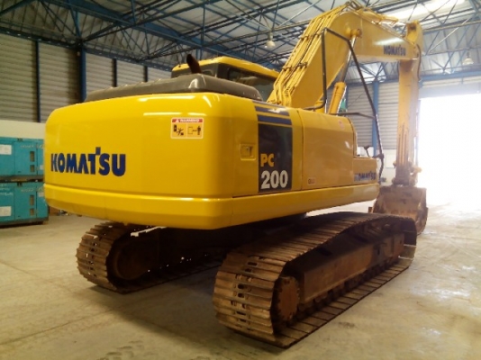 รถขุด KOMATSU PC200-7 รถนอกนำเข้า