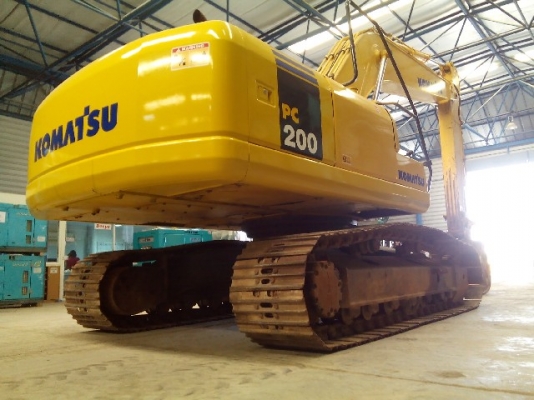 รถขุด KOMATSU PC200-7 รถนอกนำเข้า