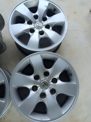 ขายแม็กฟอรูจูนเนอร์ขอบ 16 เดิมๆ 6000