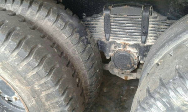 รถมิตซู 10 ล้อ หลังถนน FN517M - TB  191 แรงม้า.  ปี 38  สนใจติดต่อ  081 - 6079515