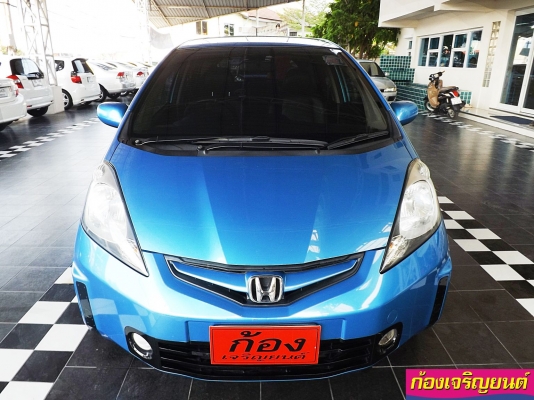 Honda Jazz v at active plus i-vtec 1.5 ปี 2011