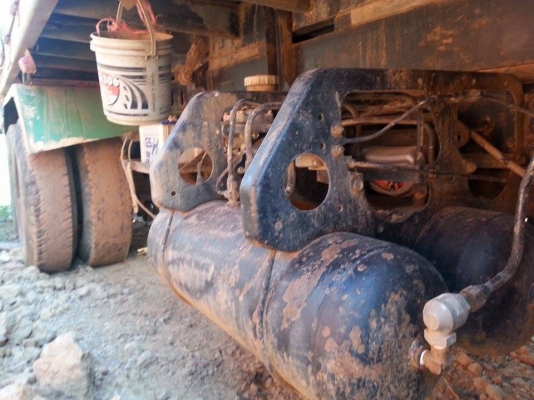 ขายสิบล้อ2เพลา ดั้มมิทซู MITSUBISHI FN527M-A เครื่อง6D14 160แรง พ.เพาเวอร์ เครื่องดี คัชซีสวย ยางดี สภาพพร้อมใช้งาน เอกสารพร้อมโอน จัดไฟแนนซ์ได้ เงื่อนไขง่ายๆวันเดียวรับรถ สนใจโทร 090-8588220คุณนะ 093-3258446คุณบิวตี้ ID:narong498 หรือ www.truck.in.th/498