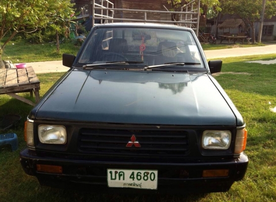 ขาย L200 Cyclone ปี 38 เครื่องดี แชสซีสวย ภายในสวย