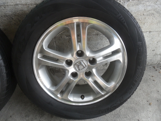 ล้อแม็ก 16นิ้ว 5รู114 ฮอนด้า พร้อมยาง สวยๆ 4 ล้อ ราคา 5500 บาท