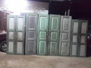 บานประตูลูกฟักและบานหน้าต่าง