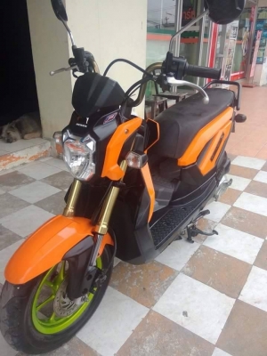 รุ่นใหม่ล่าสุด Honda Zoomer X ปี 2556 สีส้ม เทรนสีใหม่ รถสวยวิ๊ง