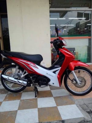 Honda Wave 110 i สีแดงขาว รถสวยจริง สภาพดีมาก ทนทานประหยัดน้ำมัน Honda Wave 110 i สีแดงขาว รถสวยจริง สภาพดีมาก ทนทานประหยัดน้ำมัน