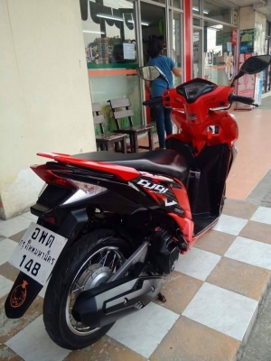 Honda Click 125 i ลาย Street เท่ห์มีสไตล์ รถสวยวิ๊ง ขับดีมาก ประหยัดน้ำมัน