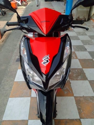 Honda Click 125 i ลาย Street เท่ห์มีสไตล์ รถสวยวิ๊ง ขับดีมาก ประหยัดน้ำมัน