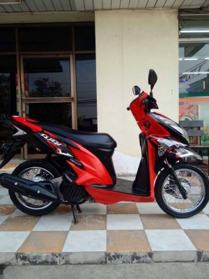 Honda Click 125 i ลาย Street เท่ห์มีสไตล์ รถสวยวิ๊ง ขับดีมาก ประหยัดน้ำมัน