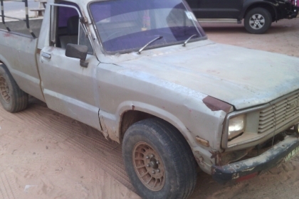 ขายรถกระบะมัสด้ากระบะเลสเครื่องนิดสันsd20เข้าเล่มแล้วรถพร้อมใช้พร้อมโอนราคาถูกๆ29000