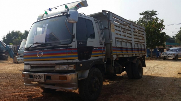 ขายรถบรรทุก6ล้อดั้ม HINOFG2J เครื่องJC8C 210แรงทะเบียนเต็ม ขายรถบรรทุก6ล้อดั้ม HINOFG2J เครื่องJC8C 210แรงทะเบียนเต็ม