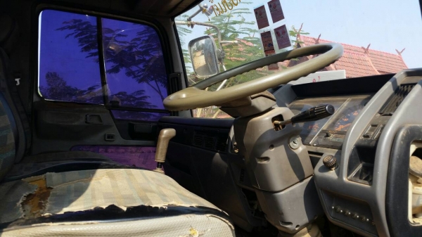 ขายรถบรรทุก6ล้อดั้ม HINOFG2J เครื่องJC8C 210แรงทะเบียนเต็ม ขายรถบรรทุก6ล้อดั้ม HINOFG2J เครื่องJC8C 210แรงทะเบียนเต็ม