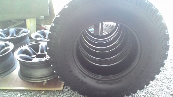 ยาง bf all 265-75-16 ปี 13 หนวดยังเหลือ