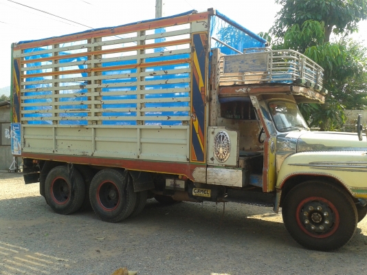 ขาย 10 ล้อ หน้ายาวดั้ม เครื่อง HO 7 C เกียร์ HO 6เกียร์ เดินหน้า ลูกหมากร้อย ช่วงล่าง F 18