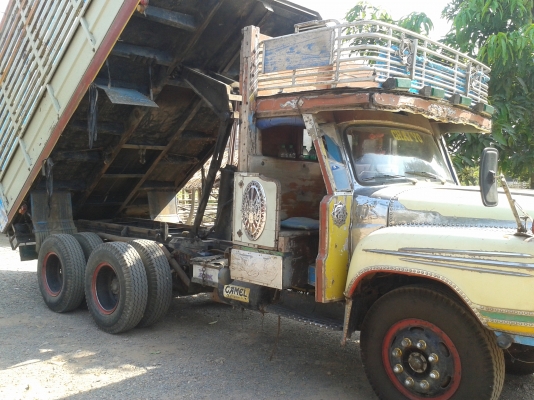 ขาย 10 ล้อ หน้ายาวดั้ม เครื่อง HO 7 C เกียร์ HO 6เกียร์ เดินหน้า ลูกหมากร้อย ช่วงล่าง F 18