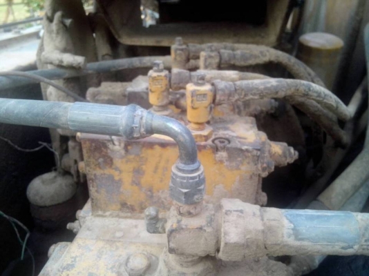 **380,000 บ.ต่อรอง///แบคโฮPC120-3** ขายแบคโฮ ยอดนิยม KOMATSU PC120-3 S.No.196xx เครื่องเดิม ปั้มเดิม เครื่องKOMATSU-4สูบ แน่นดี แรงดี ปั้มดี แรง ทำงานดี เร็วดี บูมอาร์มดี บุ้งกี๋หนา ไม่ผุ เอวดี แน่นดี ไม่แตกไม่ร้าว ช่วงล่าง70-80\% โซดี แทร็กดี ครบ เฟรมสวย **380,000 บ.ต่อรอง///แบคโฮPC120-3** ขายแบคโฮ ยอดนิยม KOMATSU PC120-3 S.No.196xx เครื่องเดิม ปั้มเดิม เครื่องKOMATSU-4สูบ แน่นดี แรงดี ปั้มดี แรง ทำงานดี เร็วดี บูมอาร์มดี บุ้งกี๋หนา ไม่ผุ เอวดี แน่นดี ไม่แตกไม่ร้าว ช่วงล่าง70-80\% โซดี แทร็กดี ครบ เฟรมสวย