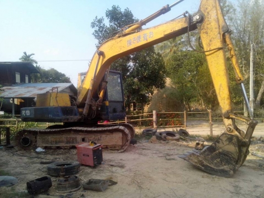 **380,000 บ.ต่อรอง///แบคโฮPC120-3** ขายแบคโฮ ยอดนิยม KOMATSU PC120-3 S.No.196xx เครื่องเดิม ปั้มเดิม เครื่องKOMATSU-4สูบ แน่นดี แรงดี ปั้มดี แรง ทำงานดี เร็วดี บูมอาร์มดี บุ้งกี๋หนา ไม่ผุ เอวดี แน่นดี ไม่แตกไม่ร้าว ช่วงล่าง70-80\% โซดี แทร็กดี ครบ เฟรมสวย **380,000 บ.ต่อรอง///แบคโฮPC120-3** ขายแบคโฮ ยอดนิยม KOMATSU PC120-3 S.No.196xx เครื่องเดิม ปั้มเดิม เครื่องKOMATSU-4สูบ แน่นดี แรงดี ปั้มดี แรง ทำงานดี เร็วดี บูมอาร์มดี บุ้งกี๋หนา ไม่ผุ เอวดี แน่นดี ไม่แตกไม่ร้าว ช่วงล่าง70-80\% โซดี แทร็กดี ครบ เฟรมสวย