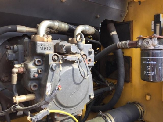 ขายรถแบคโฮ KOMATSU PC160-7 ระบบไฟฟ้าเต็ม รถนอกนำเข้าสภาพสวยพร้อมใช้งาน มีVDOการทำงานครับ ขายรถแบคโฮ KOMATSU PC160-7 ระบบไฟฟ้าเต็ม รถนอกนำเข้าสภาพสวยพร้อมใช้งาน มีVDOการทำงานครับ