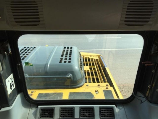 ขายรถแบคโฮ KOMATSU PC160-7 ระบบไฟฟ้าเต็ม รถนอกนำเข้าสภาพสวยพร้อมใช้งาน มีVDOการทำงานครับ ขายรถแบคโฮ KOMATSU PC160-7 ระบบไฟฟ้าเต็ม รถนอกนำเข้าสภาพสวยพร้อมใช้งาน มีVDOการทำงานครับ