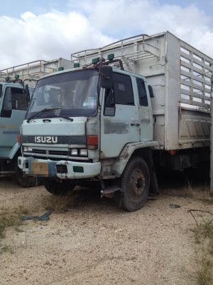ขายรถ 10 ล้อ ไม่ดั้ม / ISUZU ร๊อกกี้ 1 เพลา 195 นางฟ้า ( มี 3 คัน ให้เลือกครับ )