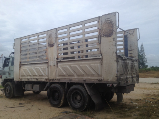 ขายรถ 10 ล้อ ไม่ดั้ม / ISUZU ร๊อกกี้ 1 เพลา 195 นางฟ้า ( มี 3 คัน ให้เลือกครับ )