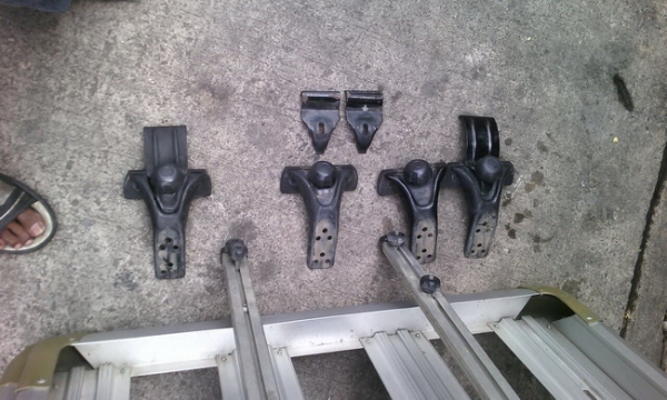 แร็กหลังคาพร้อมขา