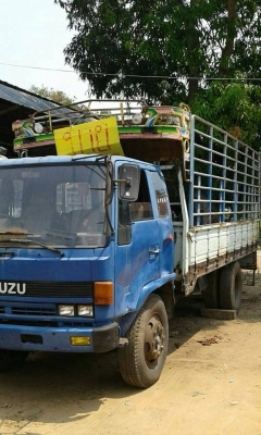 ขาย6ล้อ ร็อกกี้165แรง คัชซีFSR ยาว5ม พ.เพาเวอร์ เครื่องดี คัชซีสวย ยางดี ภายในสวย สภาพพร้อมใช้งาน เอกสารพร้อมโอน สนใจโทร 090-8588220คุณนะ 093-3258446คุณบิวตี้ ID:narong498 หรือ www.truck.in.th/498 หรือfb:ณรงค์ ซื้อขายรถมือสอง(เว็บไซต์ส่วนตัว)