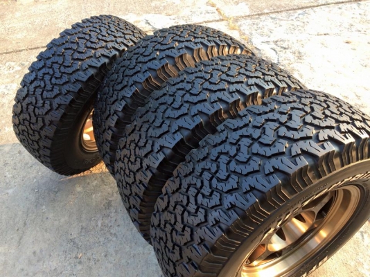 ยาง BF Goodrich All-terrain 265 70 r16 พร้อมแม็ก TE-37x สวย