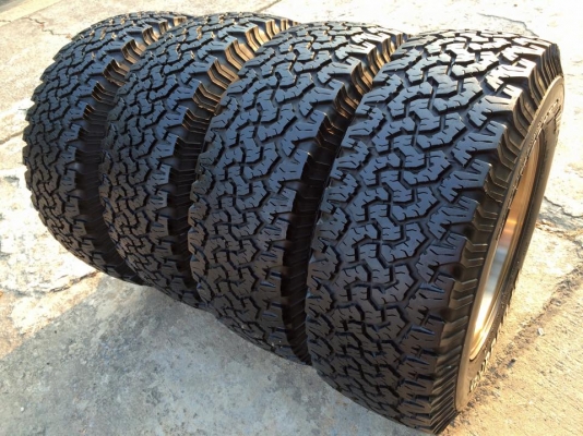 ยาง BF Goodrich All-terrain 265 70 r16 พร้อมแม็ก TE-37x สวย