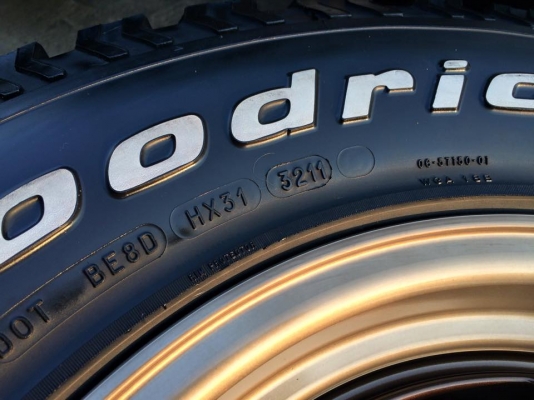 ยาง BF Goodrich All-terrain 265 70 r16 พร้อมแม็ก TE-37x สวย