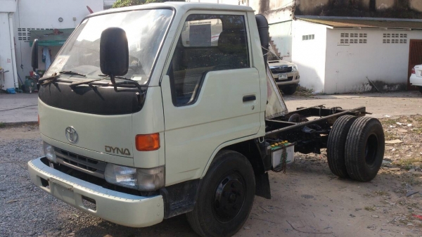 ต้องการขาย โตโยต้า ไดน่า 6 ล้อ ช่วงสั้น