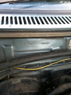 ซื้อมาไม่มีเวลาทำครับรุ่นสองประตูหายากลงรูปใหม่สียังบางอยู่ครับ