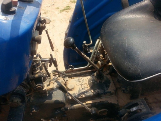 ขายรถไถISEKI TS3110 อุปกรณ์ดันหน้า เครื่องดี ช่วงล่างดี ทำงานดี ยางดี สภาพพร้อมใช้งาน เอกสารพร้อมโอน โทร090-8588220คุณนะ 093-3258446คุณบิวตี้ ID:narong498 หรือ www.truck.in.th/498 หรือfb:ณรงค์ ซื้อขายรถมือสอง(เว็บไซต์ส่วนตัว)