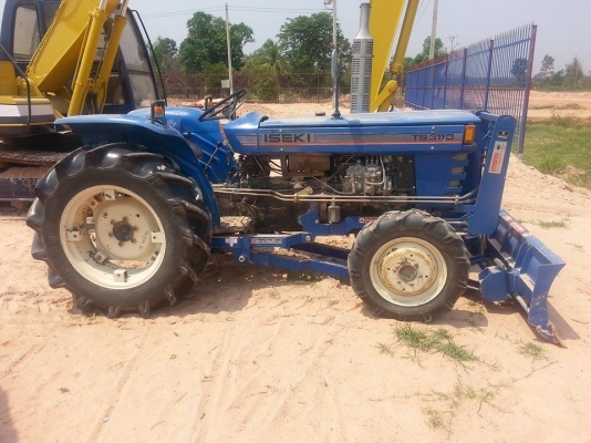 ขายรถไถISEKI TS3110 อุปกรณ์ดันหน้า เครื่องดี ช่วงล่างดี ทำงานดี ยางดี สภาพพร้อมใช้งาน เอกสารพร้อมโอน โทร090-8588220คุณนะ 093-3258446คุณบิวตี้ ID:narong498 หรือ www.truck.in.th/498 หรือfb:ณรงค์ ซื้อขายรถมือสอง(เว็บไซต์ส่วนตัว)